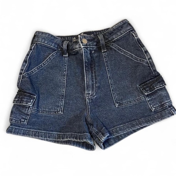 Hollister Blue Cargo Shorts Classic Style - Picture 1 of 3